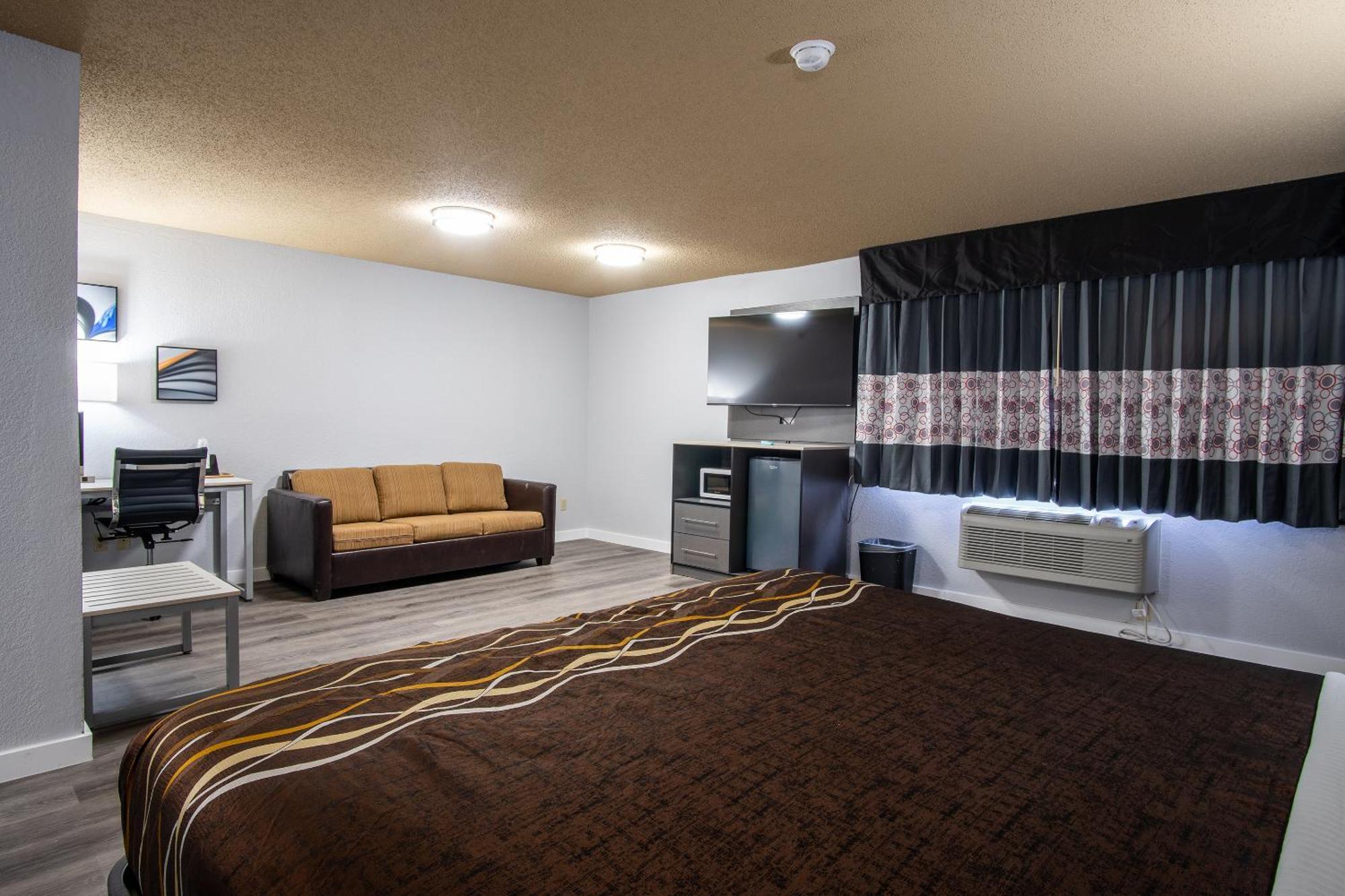 Coratel Inn And Suites By Jasper Eagan St Paul Airport & Mall Of America Buitenkant foto